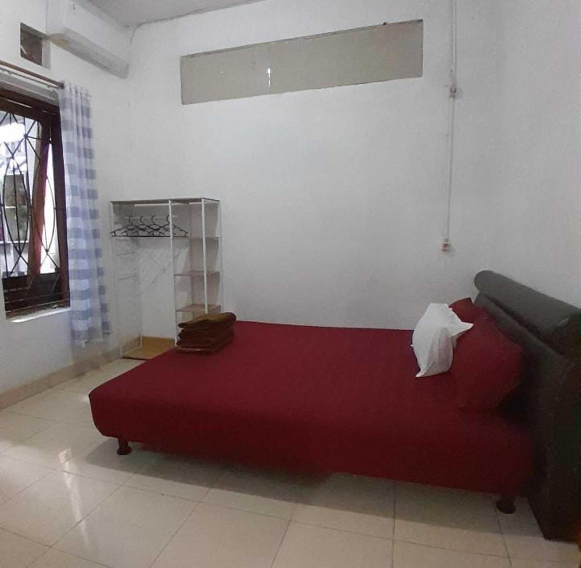 Laura'S Backpacker 523 Hostel Yogyakarta Exterior photo